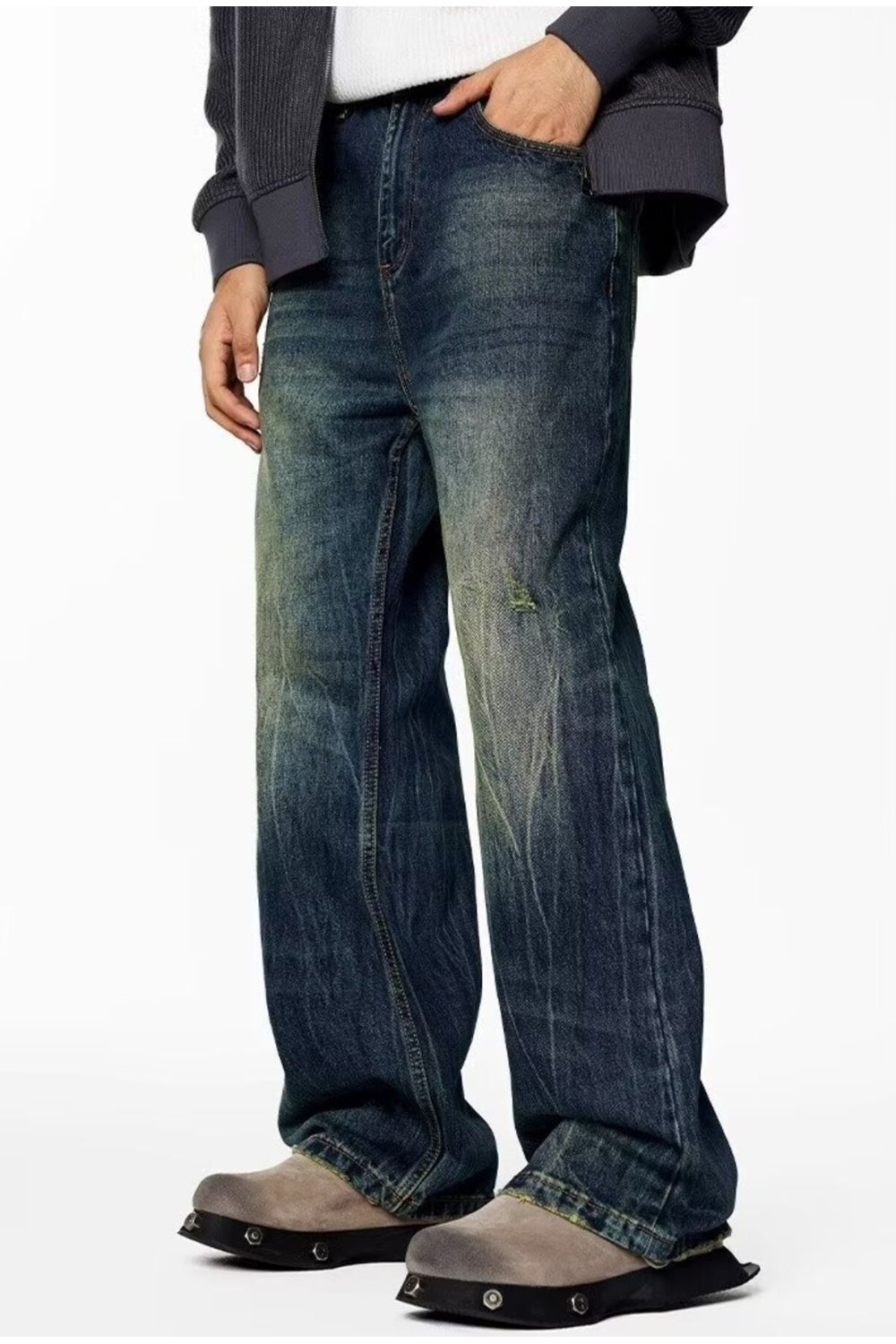 33c18d7f-cf03-476c-a7f9-f5337ef80749-Max